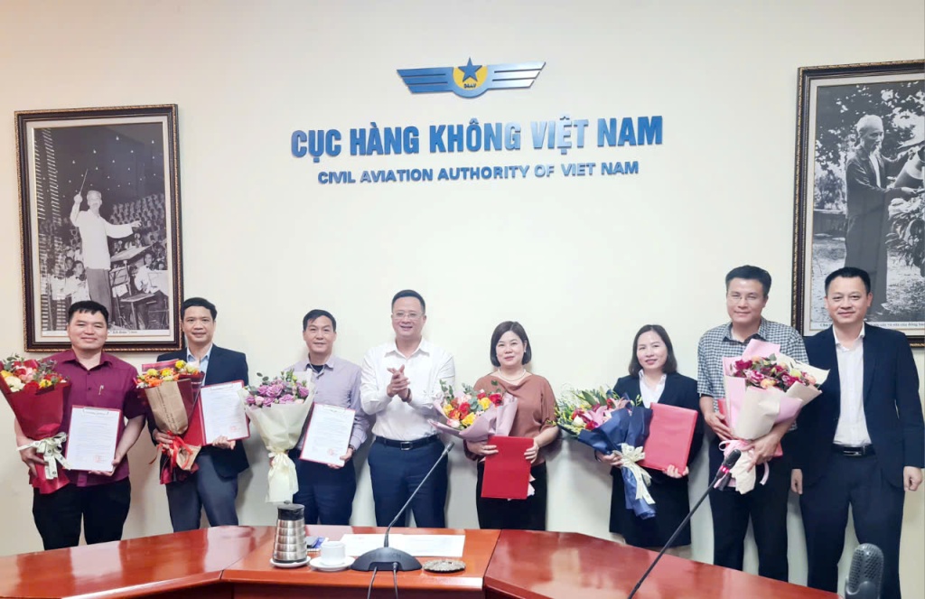 Công bố quyết định của Cục trưởng Cục Hàng không Việt Nam về công tác cán bộ 